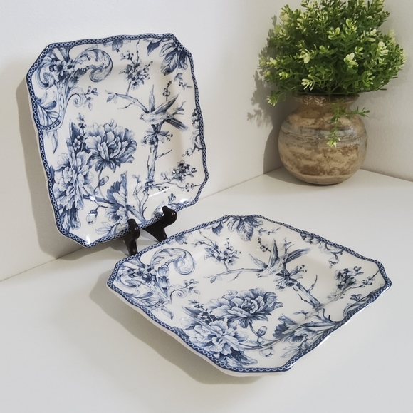 222 Fifth Adelaide Fine China Square Plate, set of two - Picture 2 of 5